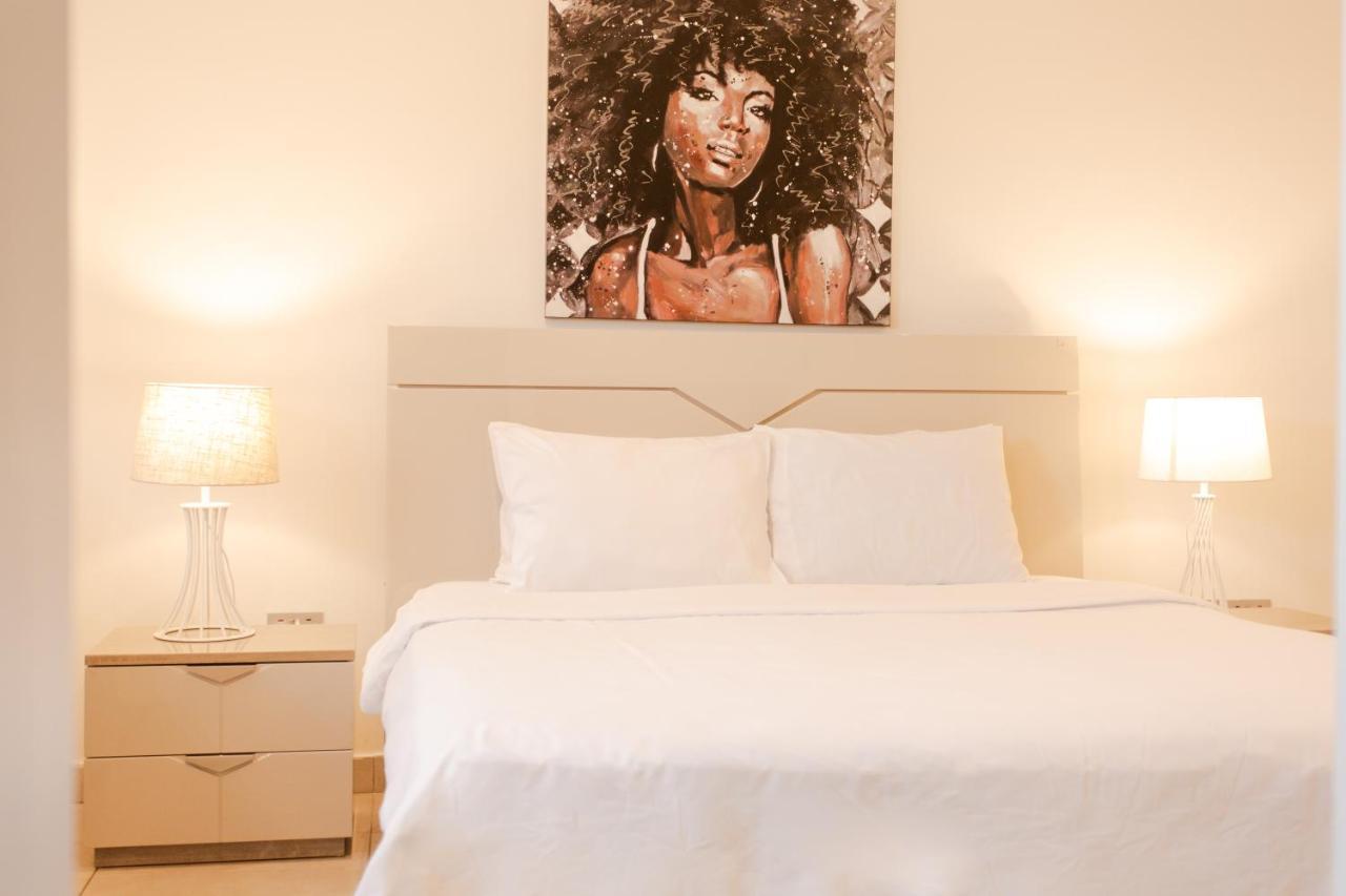 Accra Luxury Apartments @ Pine Court Bagian luar foto
