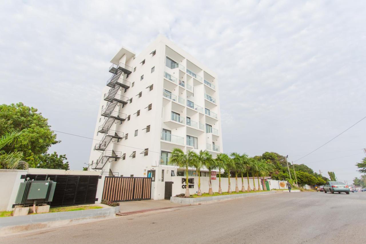 Accra Luxury Apartments @ Pine Court Bagian luar foto