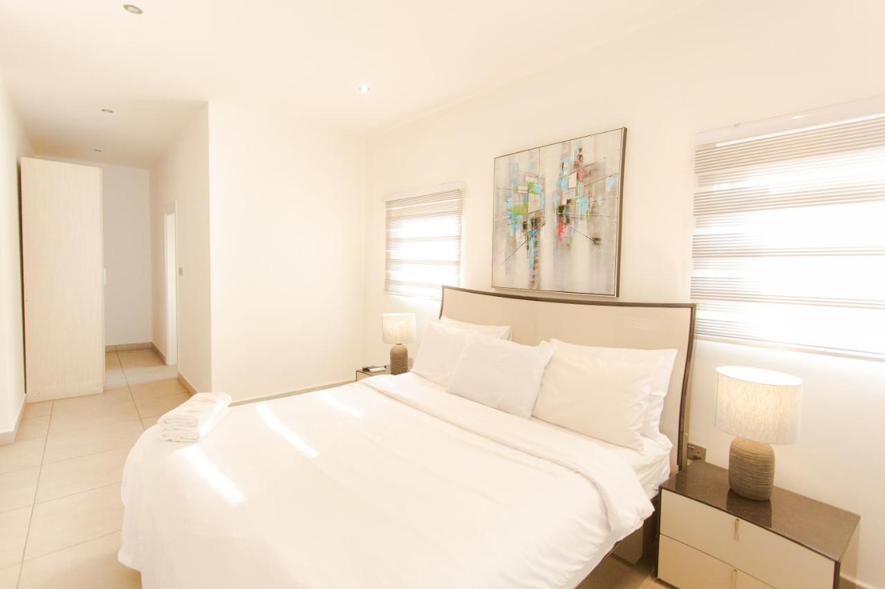 Accra Luxury Apartments @ Pine Court Bagian luar foto