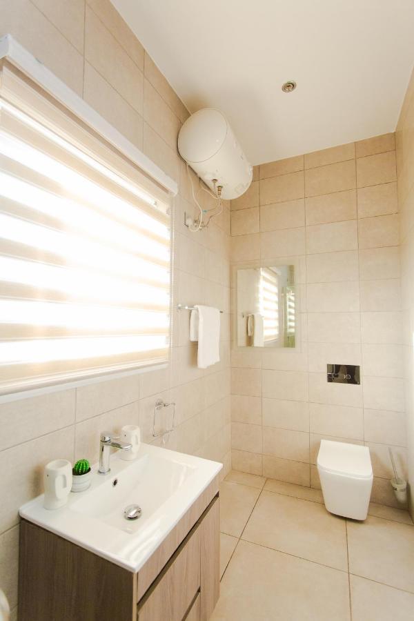 Accra Luxury Apartments @ Pine Court Bagian luar foto