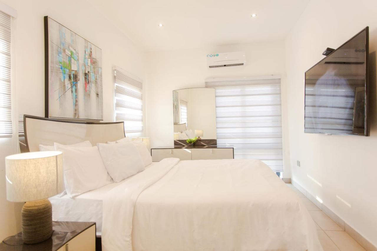 Accra Luxury Apartments @ Pine Court Bagian luar foto