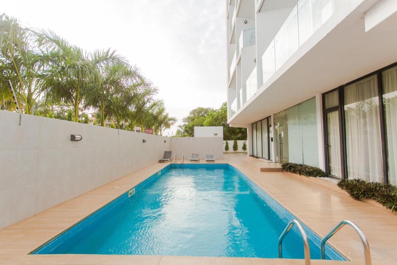 Accra Luxury Apartments @ Pine Court Bagian luar foto